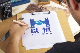 字母圖形融合螺絲元素，打造工業(yè)美學(xué)的品牌標(biāo)識(shí)